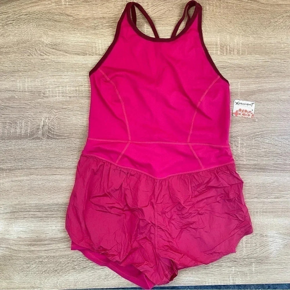 NWT Free People Movement Last Mile Runsie Onesie Romper in Hot Pink - Picture 2 of 9